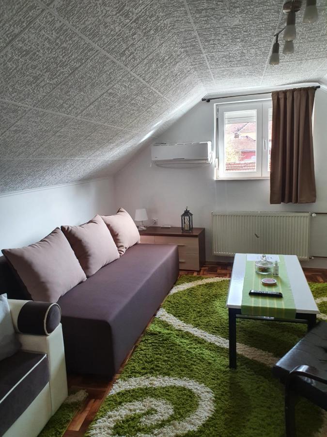 Fortress Apartments Ni Екстериор снимка