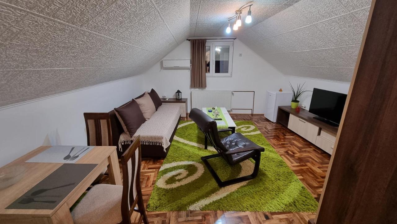 Fortress Apartments Ni Екстериор снимка